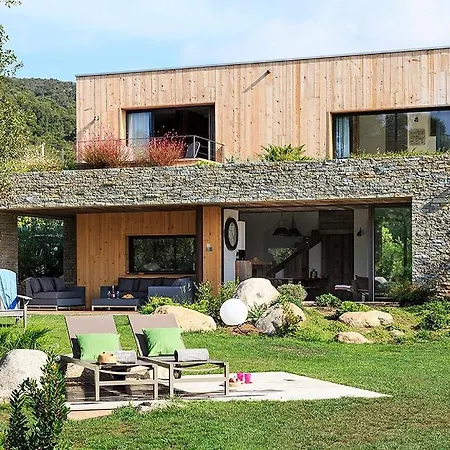 Апарт-отель Les Lofts De Palombaggia Порто-Веккьо